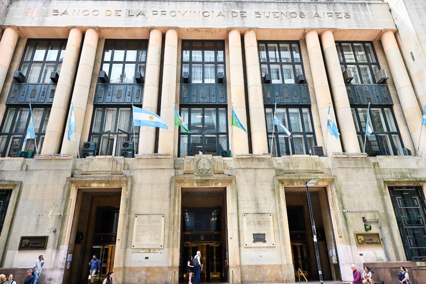 Fachada del edificio del Banco de la Provincia de Buenos Aires